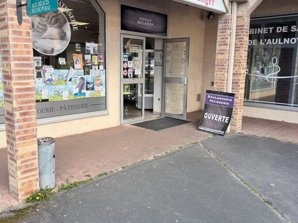 Local commercial 150 m² loué - Coupvray (77)