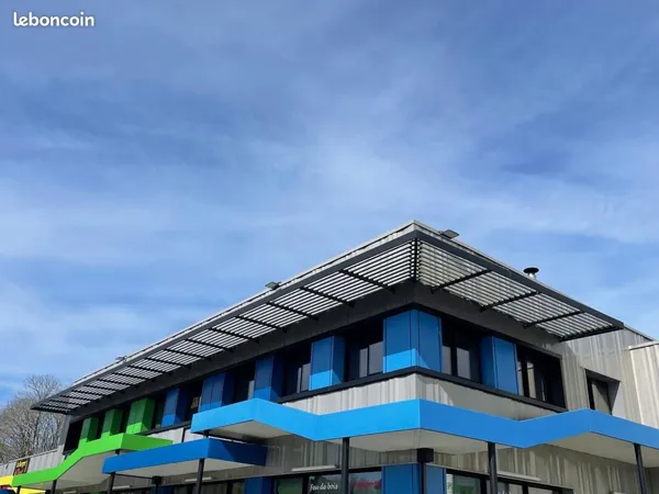 Bureaux 150 m²