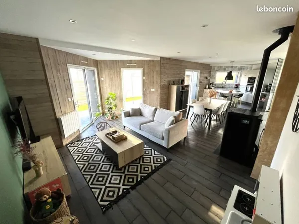 Maison - 4 pièces - 117m²