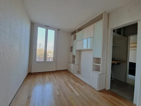 Issy Les Moulineaux : Appartement 2 pièces de 25.20m²