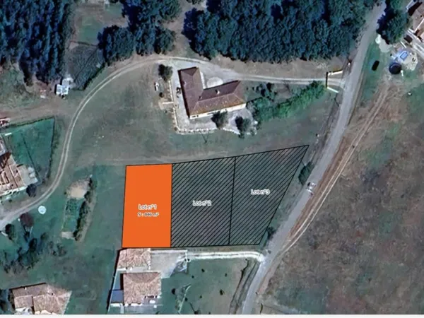 Terrain constructible en lotissement, viabilisé