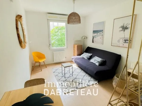 STUDIO MEUBLE - SECTEUR LYON 3 - SANS SOUCIS