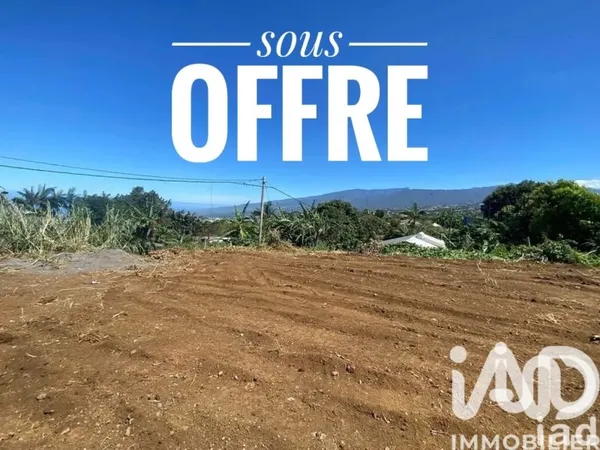 Terrain 614 m²