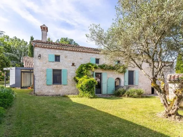 Maison de luxe 7 pièces 204 m²