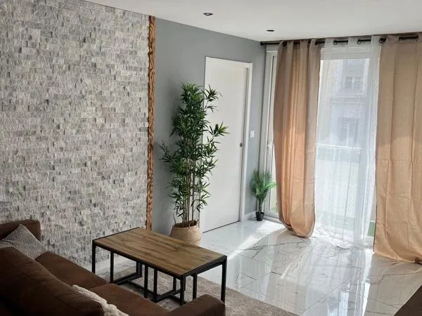 🔥 Chambre colocation meublée métro A Flachet - refait à neuf -