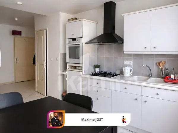 Appartement 65m2 3 chambres Métro Cusset à 50m fort pote