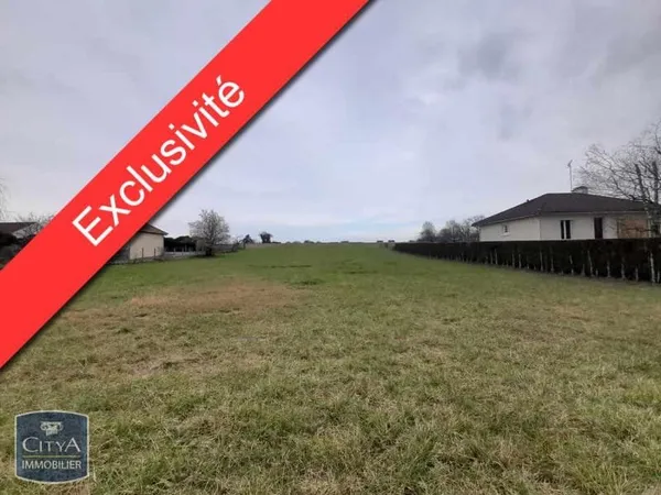 Terrain à bâtir Vente Châteauroux  2268m² 83000€