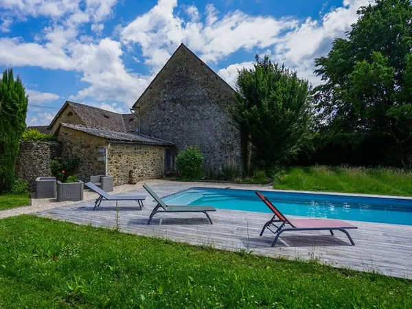 Demeure XVIIIe avec piscine & dépendances 4 chambres Granges 30 min de Pau