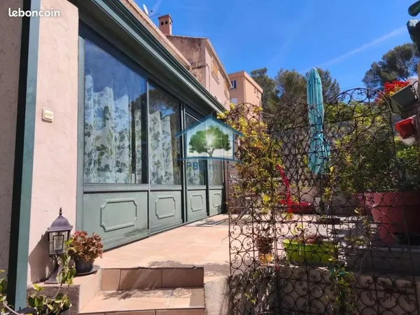 Maison 5 pièces 160 m²