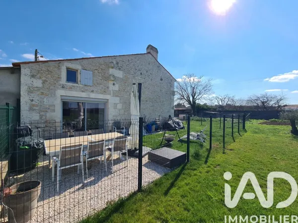 Maison 3 pièces 90 m²