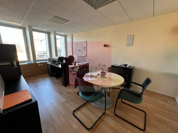 Bureaux 149 m²