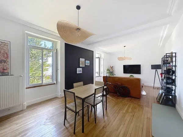 Appartement 2 pièces 61 m²
