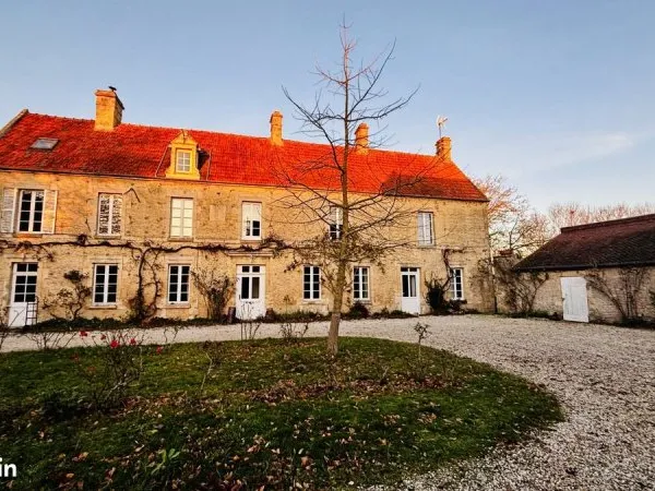 Propriété 13 pièces 326 m²