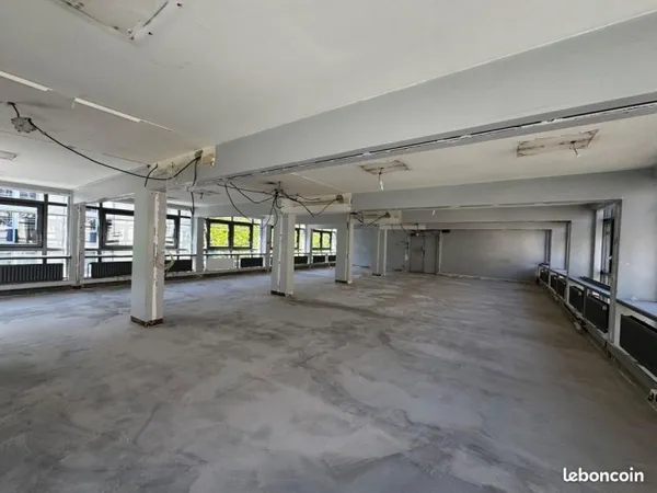 Bureaux 190 m²