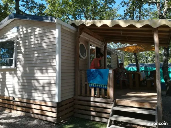 Vend mobil-home sur terrain domaine de chaussy