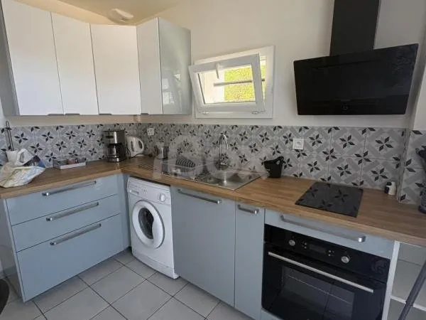 Toulon Aguillon - Appartement 1 pièce meublé - jardinet