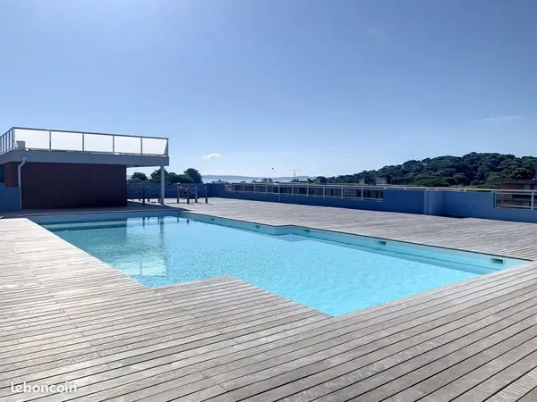 Trois pièces - Bormes les Mimosas (La Favière)