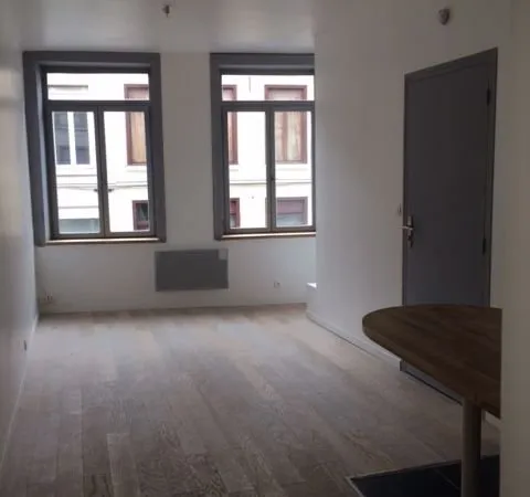 Studio Vieux Lille 25 m² Rue du Metz