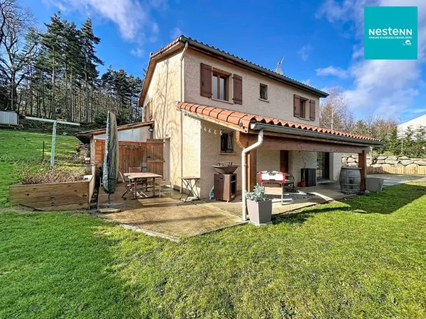 SAINT JEAN SOLEYMIEUX (42600) - Maison récente 133 m² - 4 chambres - Terrain 1 360 m² constructible