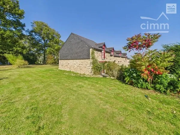 Maison 8 pièces 222 m²