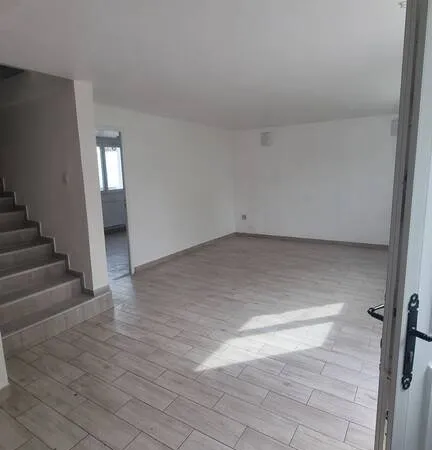 Maison 6 pièces 110 m²