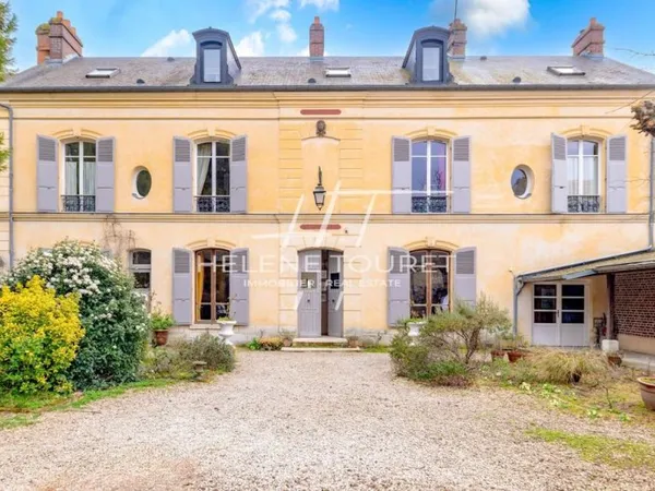Maison de luxe 11 pièces 279 m²