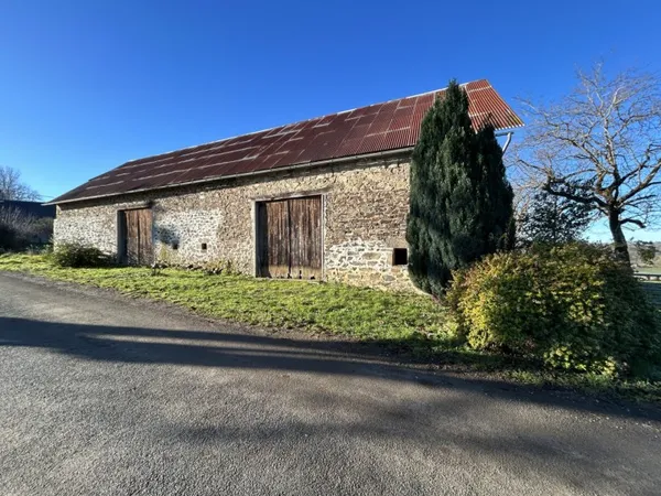 Maison 1 pièce 300 m²