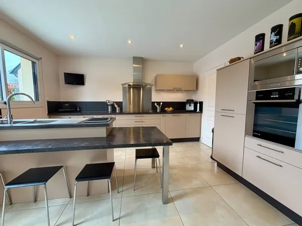 Maison à vendre 0 pièces LEZIGNE (49)