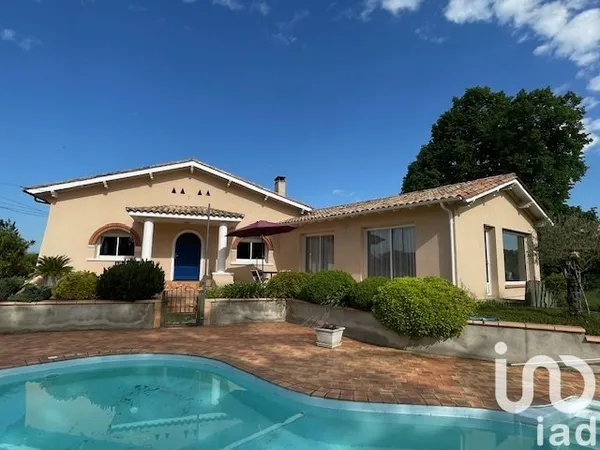 Maison 5 pièces 200 m²