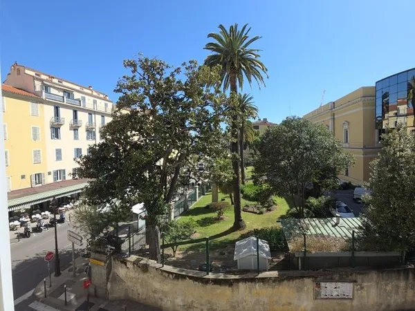 F4 Cours Napoléon