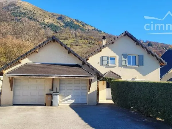 Grande maison individuelle