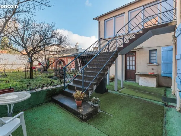 Maison 6 pièces 181 m²
