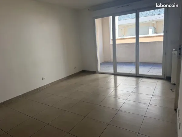🔥 Appartement T2 41 m² + Terrasse + Parking - Toulon Saint-Jean 🔥