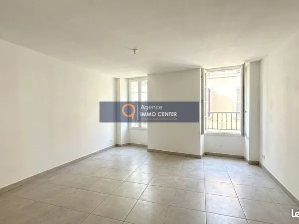 Studio 1 pièce 39 m²