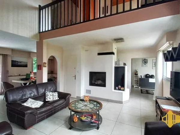 Maison familiale 142m2+26m2