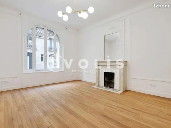 Bureaux 145 m²