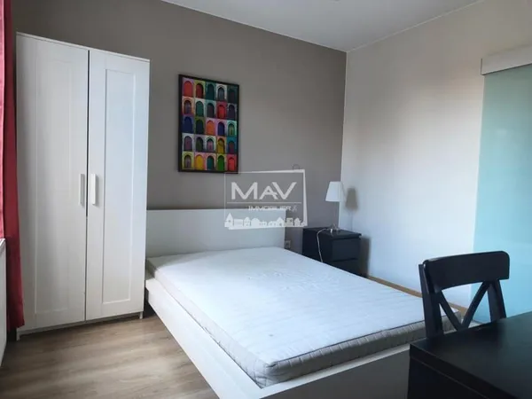 GPG1187/5 COLOCATION CHAMBRE MEUBLEE AVEC SALLE D'EAU ET WC
