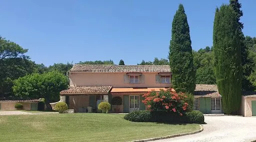 Maison 336 m²