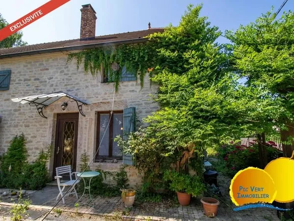 Maison de charme dans parc arboré