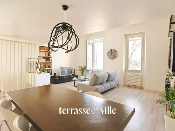 EXCLUSIVITE - 13004 - BAS MONTOLIVET/BLANCARDE - T3/4 - 127m