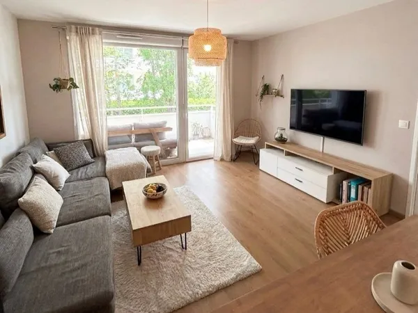 🏡✨ T2 42 m² avec balcon - Résidence récente (2016) - en face de l'Oise 🌿