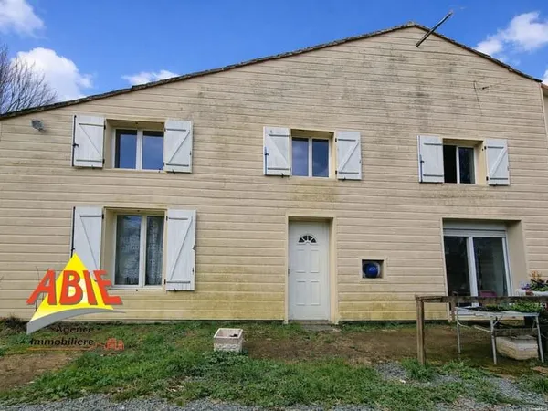 Maison 104m2 Celles sur Belle - 3 chambres - garage - terrai