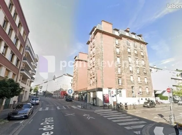 Commerce alimentaire 84 m²
