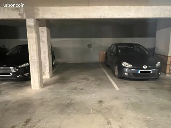 Place de Parking sécurisé à RENNES