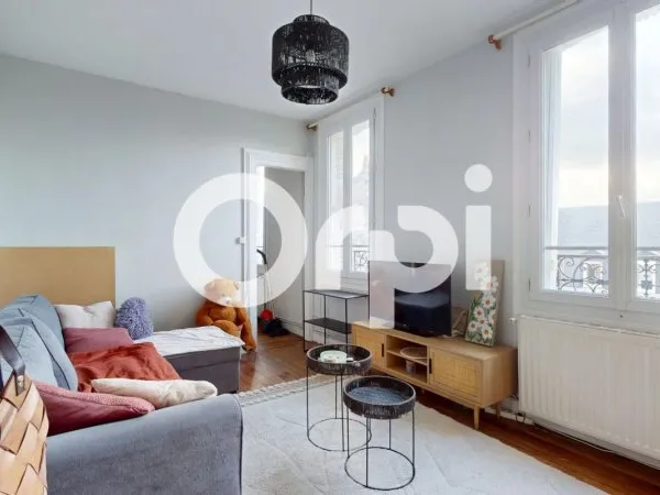 SPÉCIAL INVESTISSEUR - APPARTEMENT VENDU LOUÉ - ST VINCENT / PLAGE