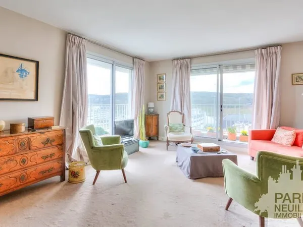 BOULOGNE - RUE DE SEVRES / PT DE SAINT-CLOUD : 2/3 PIECES + BALCON + PARKING