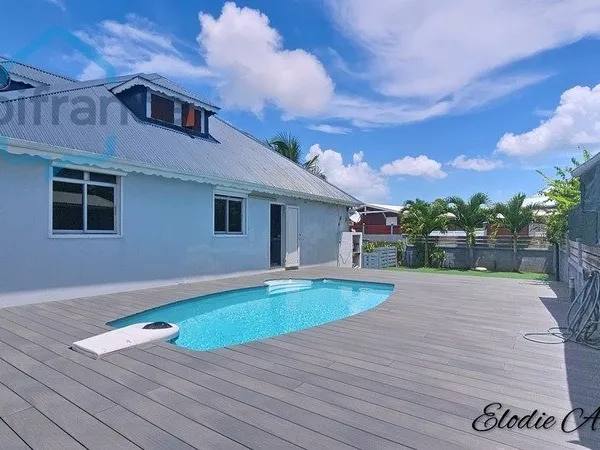 Villa 6 chambres vue montagne avec piscine