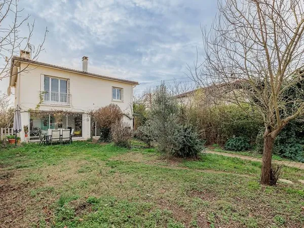 Villa Villeneuve Tolosane 6 pièce(s) 150.95 m2