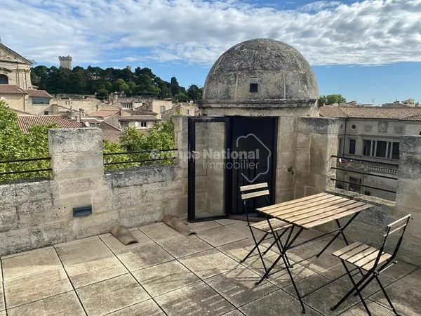 Appartement de charme avec terrasse dans un hôtel particulier