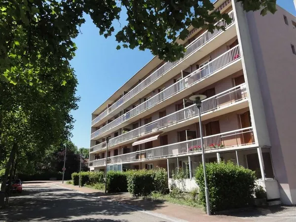 GARAGE A LOUER SUR SEYSSINET